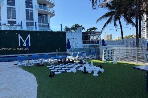 Condominio en venta en Sunny Isles Beach, Florida, 1 dormitorio, 63.92 m2 № 2031409 - foto 28