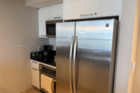 Condominio en venta en Sunny Isles Beach, Florida, 1 dormitorio, 63.92 m2 № 2031409 - foto 8