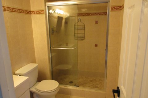 Condo in Pompano Beach, Florida, 2 bedrooms  № 2244491 - photo 24