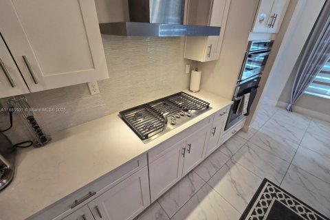 Casa en venta en Parkland, Florida, 3 dormitorios, 201.97 m2 № 1931696 - foto 12
