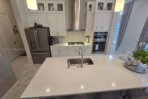 Casa en venta en Parkland, Florida, 3 dormitorios, 201.97 m2 № 1931696 - foto 10