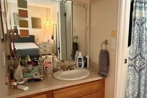Condominio en alquiler en Saint Petersburg, Florida, 2 dormitorios, 74.32 m2 № 2114508 - foto 11