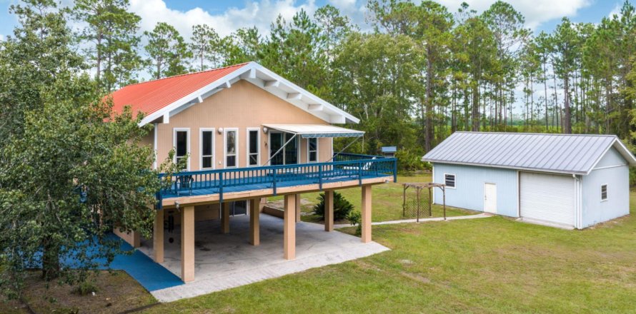 House in Hilliard, Florida 3 bedrooms, 205.5 sq.m. № 770358