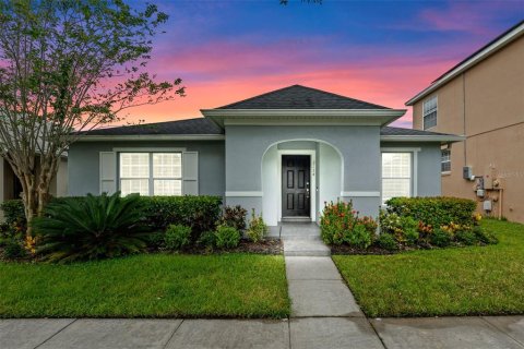 Casa en venta en Orlando, Florida, 4 dormitorios, 175.68 m2 № 1915757 - foto 21