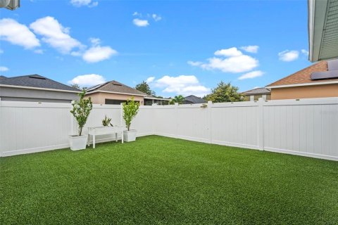 Casa en venta en Orlando, Florida, 4 dormitorios, 175.68 m2 № 1915757 - foto 17