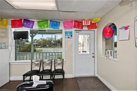 Immobilier commercial à vendre à LaBelle, Floride № 2008062 - photo 5