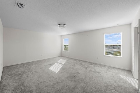 House in HERON BAY in Palmetto, Florida 5 bedrooms, 240.52 sq.m. № 2094677 - photo 21