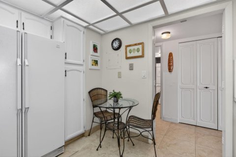 Condo in Fort Lauderdale, Florida, 1 bedroom № 2087024 - photo 14