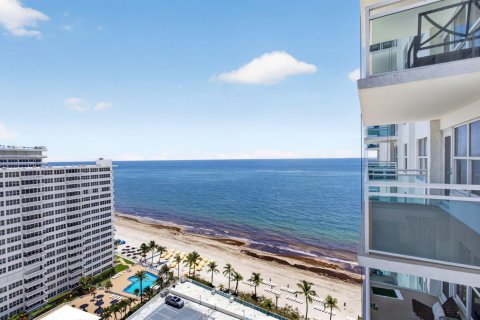 Condo in Fort Lauderdale, Florida, 1 bedroom № 2087024 - photo 2