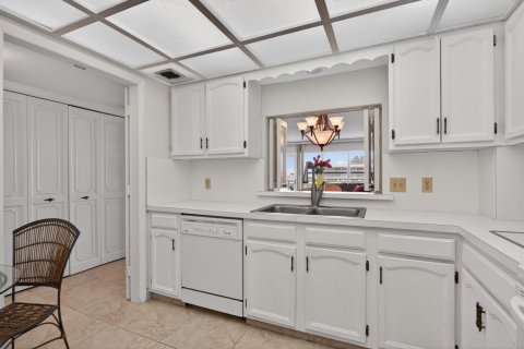 Condo in Fort Lauderdale, Florida, 1 bedroom № 2087024 - photo 27