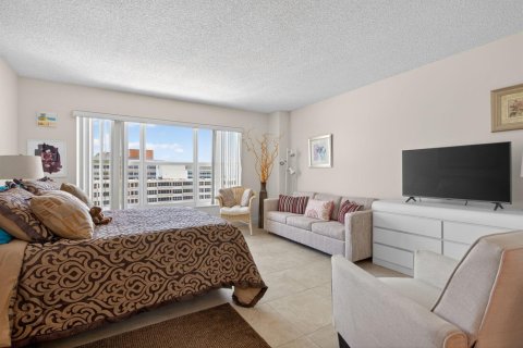 Condo in Fort Lauderdale, Florida, 1 bedroom № 2087024 - photo 28