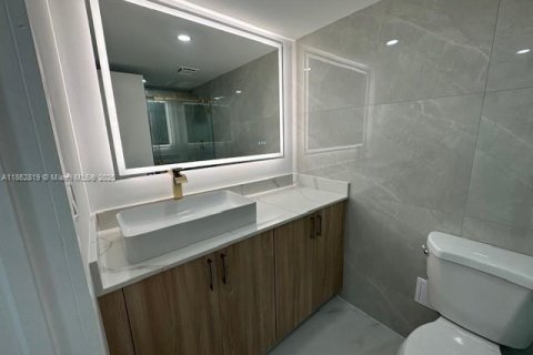 Condominio en alquiler en Aventura, Florida, 2 dormitorios, 116.78 m2 № 1890490 - foto 23