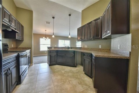 Casa en venta en Ocala, Florida, 4 dormitorios, 162.3 m2 № 1275887 - foto 15