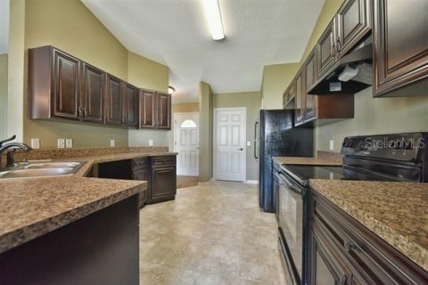 Casa en venta en Ocala, Florida, 4 dormitorios, 162.3 m2 № 1275887 - foto 19