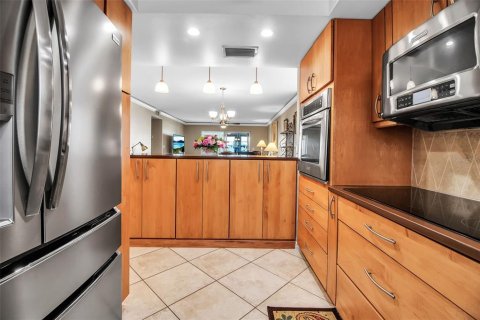 Copropriété à vendre à Bradenton, Floride: 2 chambres, 117.24 m2 № 1737260 - photo 14