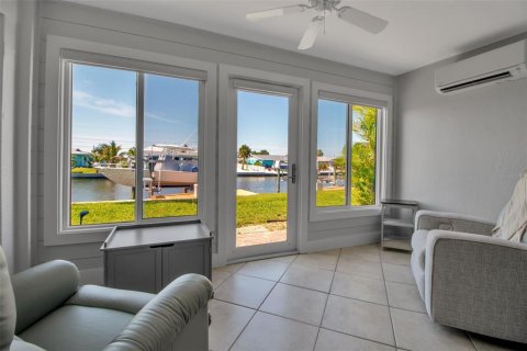 Copropriété à vendre à Bradenton, Floride: 2 chambres, 117.24 m2 № 1737260 - photo 24