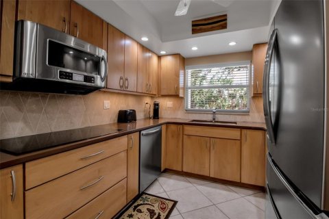Copropriété à vendre à Bradenton, Floride: 2 chambres, 117.24 m2 № 1737260 - photo 10