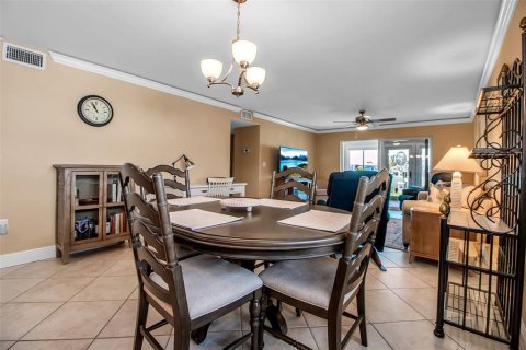 Copropriété à vendre à Bradenton, Floride: 2 chambres, 117.24 m2 № 1737260 - photo 18