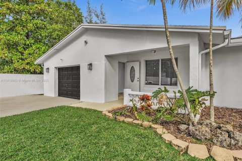 Villa ou maison à louer à Dania Beach, Floride: 3 chambres, 143.07 m2 № 1969703 - photo 5