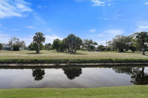 Villa ou maison à vendre à Punta Gorda, Floride: 3 chambres, 225.38 m2 № 2093724 - photo 4
