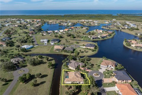 Villa ou maison à vendre à Punta Gorda, Floride: 3 chambres, 225.38 m2 № 2093724 - photo 15