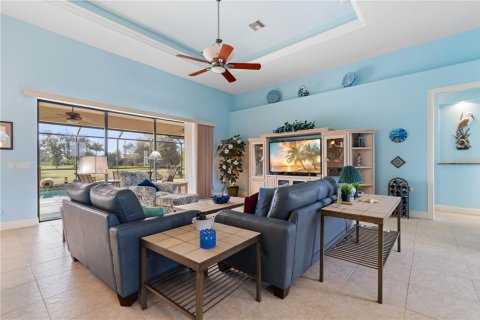 Villa ou maison à vendre à Punta Gorda, Floride: 3 chambres, 225.38 m2 № 2093724 - photo 5
