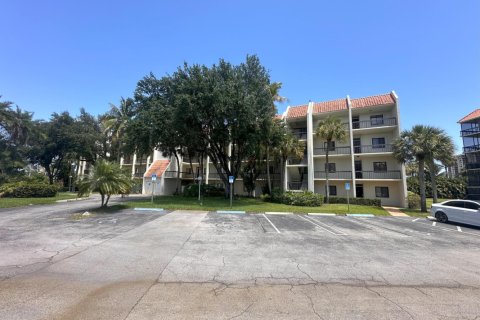 Appartement à louer à West Palm Beach, Floride: 2 chambres, 96.06 m2 № 1152202 - photo 1