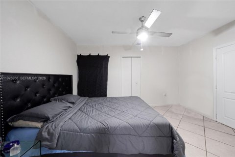 Villa ou maison à vendre à North Miami, Floride: 3 chambres, 130.06 m2 № 2042889 - photo 6