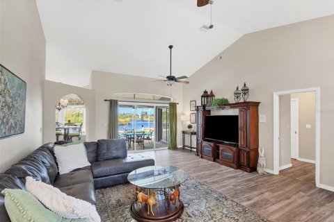 Casa en venta en Port Charlotte, Florida, 3 dormitorios, 217.95 m2 № 1438678 - foto 10