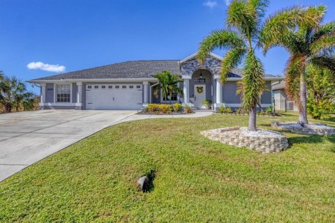 Casa en venta en Port Charlotte, Florida, 3 dormitorios, 217.95 m2 № 1438678 - foto 5