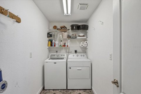 Casa en venta en Port Charlotte, Florida, 3 dormitorios, 217.95 m2 № 1438678 - foto 29