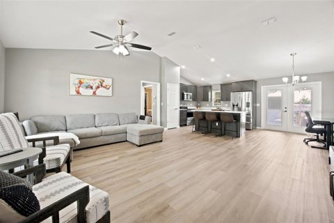 Casa en venta en Summerfield, Florida, 3 dormitorios, 137.22 m2 № 2384007 - foto 2