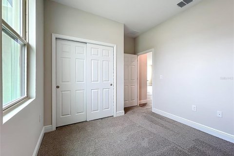 House in North Port, Florida 4 bedrooms, 168.15 sq.m. № 2167377 - photo 25