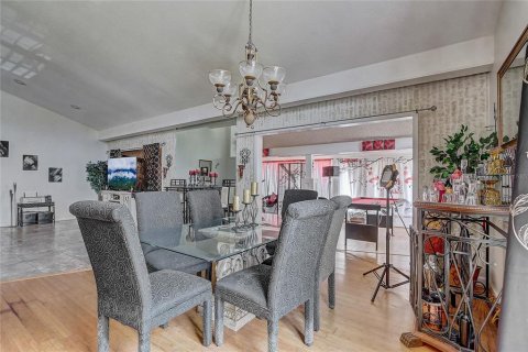 Touwnhouse à vendre à Haines City, Floride: 2 chambres, 181.72 m2 № 1904263 - photo 12