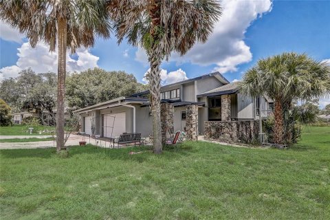 Touwnhouse à vendre à Haines City, Floride: 2 chambres, 181.72 m2 № 1904263 - photo 2
