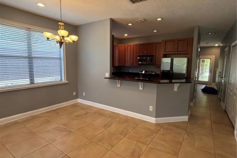 Townhouse in Orlando, Florida 3 bedrooms, 158.96 sq.m. № 2220151 - photo 4