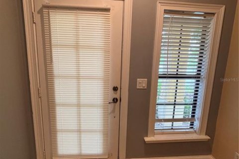 Townhouse in Orlando, Florida 3 bedrooms, 158.96 sq.m. № 2220151 - photo 3