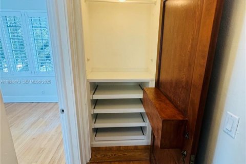 Copropriété à louer à Miami, Floride: 2 chambres, 92.34 m2 № 1986943 - photo 16