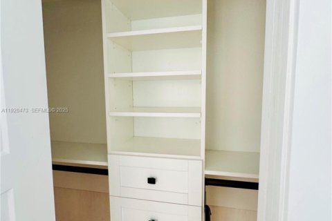 Copropriété à louer à Miami, Floride: 2 chambres, 92.34 m2 № 1986943 - photo 22