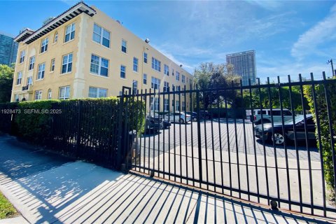 Copropriété à louer à Miami, Floride: 2 chambres, 92.34 m2 № 1986943 - photo 30