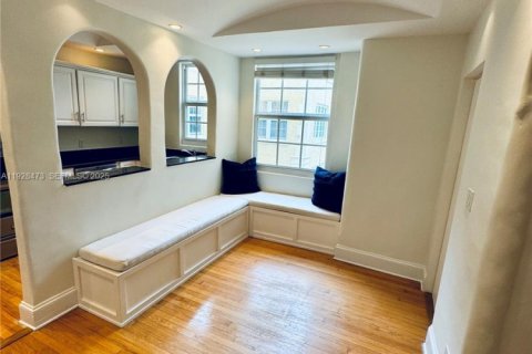 Copropriété à louer à Miami, Floride: 2 chambres, 92.34 m2 № 1986943 - photo 7