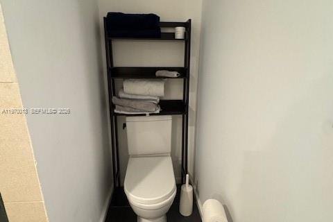 Condo in Miami Beach, Florida, 1 bedroom № 2030813 - photo 10