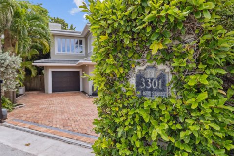 Villa ou maison à vendre à Fort Lauderdale, Floride: 5 chambres, 446.49 m2 № 2158399 - photo 3