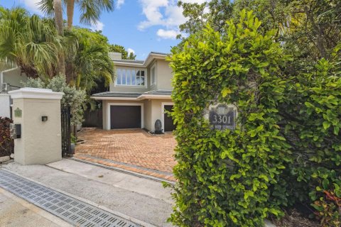 Villa ou maison à vendre à Fort Lauderdale, Floride: 5 chambres, 446.49 m2 № 2158399 - photo 2
