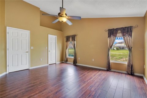 House in Davenport, Florida 3 bedrooms, 138.15 sq.m. № 1901978 - photo 8