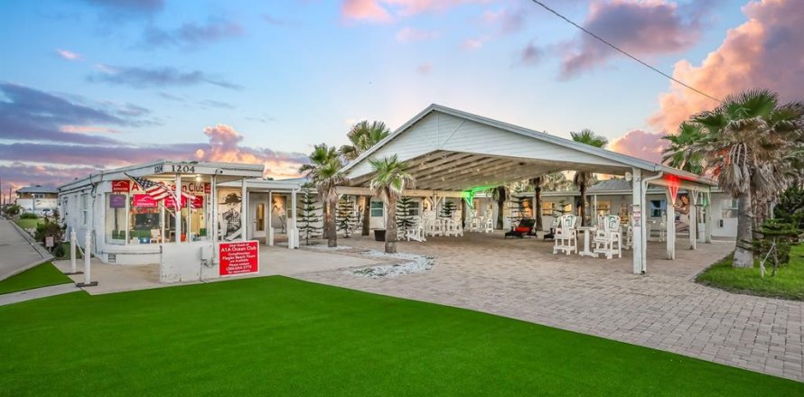 Hotel en Flagler Beach, Florida 356.28 m2 № 651389