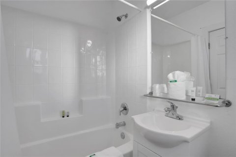 Hotel en venta en Flagler Beach, Florida, 356.28 m2 № 651389 - foto 22