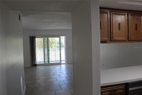 Copropriété à vendre à Holiday, Floride: 2 chambres, 80.82 m2 № 2093492 - photo 7