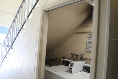 Copropriété à vendre à Holiday, Floride: 2 chambres, 80.82 m2 № 2093492 - photo 5