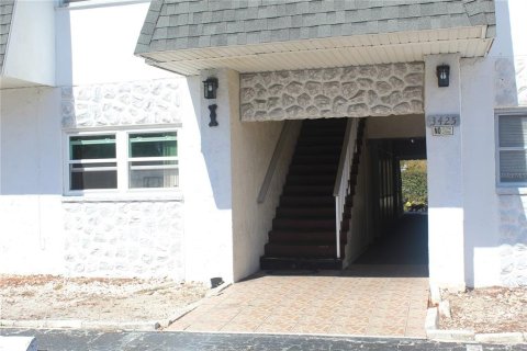 Copropriété à vendre à Holiday, Floride: 2 chambres, 80.82 m2 № 2093492 - photo 3